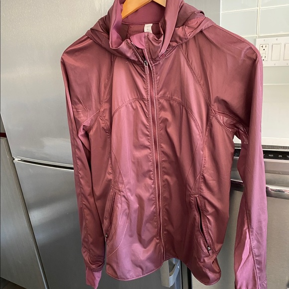 lululemon burgundy jacket
